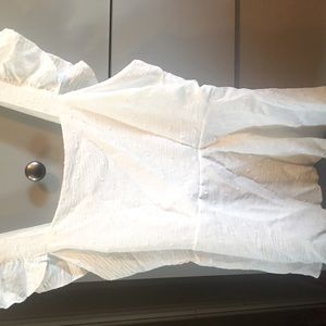 NWOT Women white top